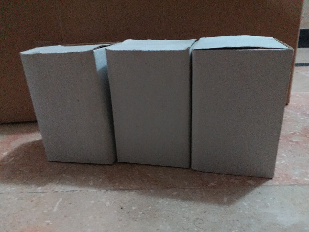 Individual-Whte-Flap-Box-Packing